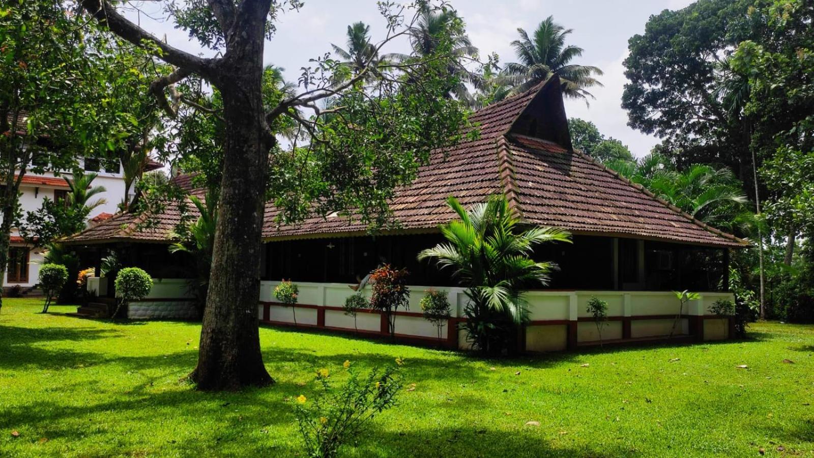 The Pamba Heritage Villa Champakulam Kültér fotó